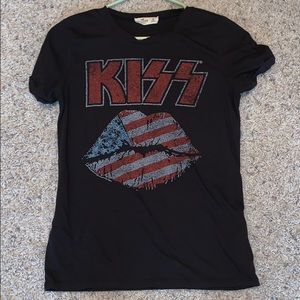 KISS band tee